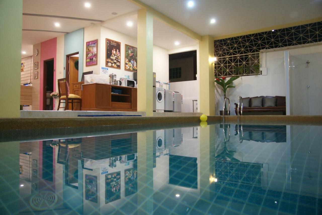 Happy Hostel Pattaya Exterior foto